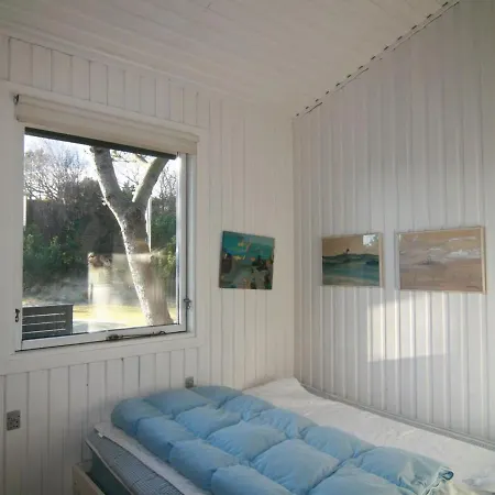 Holiday home Linnea - 1km From The Sea In Western Jutland By Interhome *